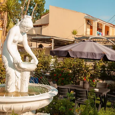 Apart-hotel Eleni *